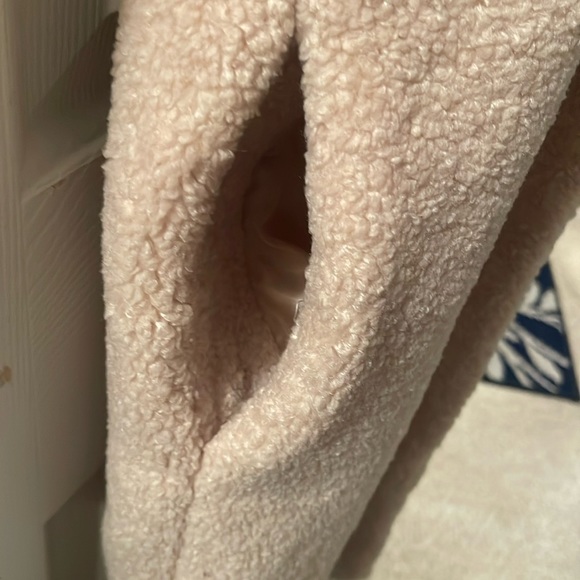 Teddy Coat - Picture 8 of 8